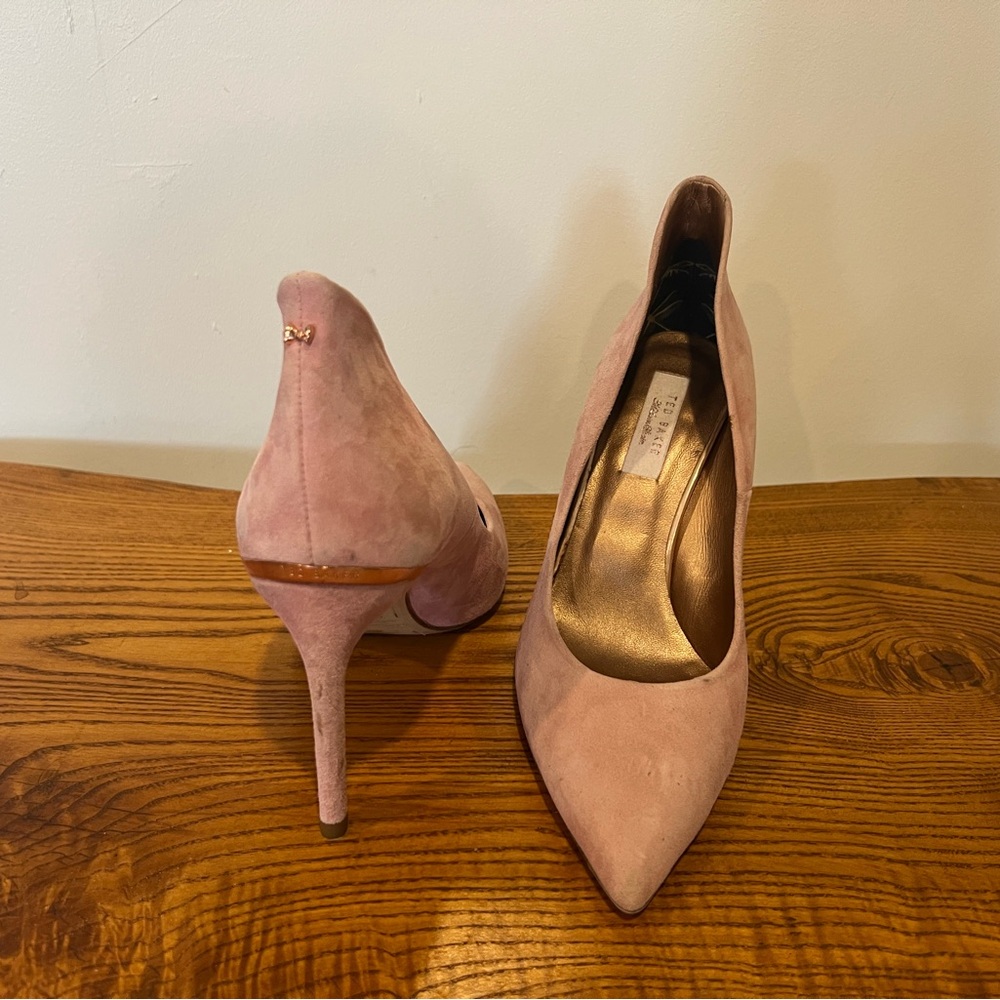Ted Baker London Pink Suede Heels